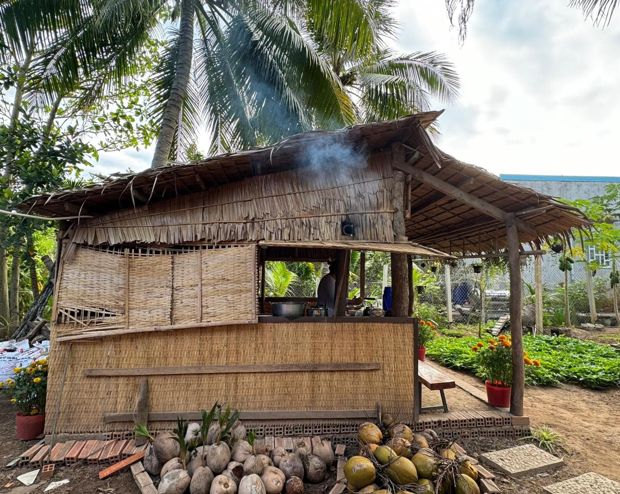 Nai Homestay Ben Tre Esterno foto